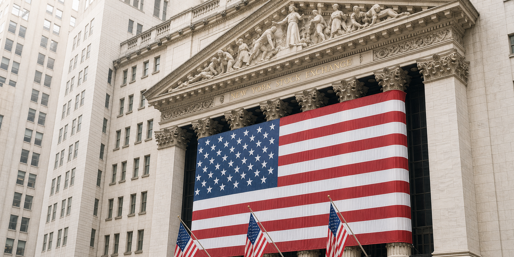 ニューヨーク証券取引所の建物と米国旗